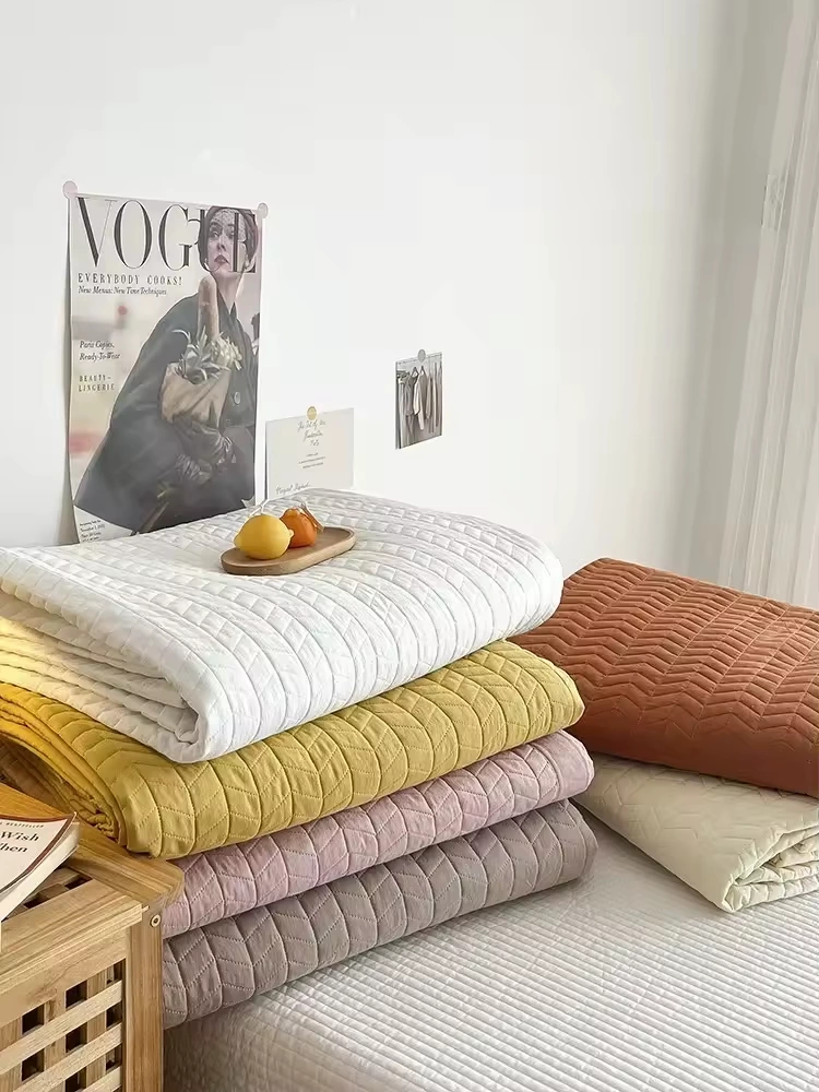 What Is a Bedspread? Guide to Types, Uses & Manufacturing