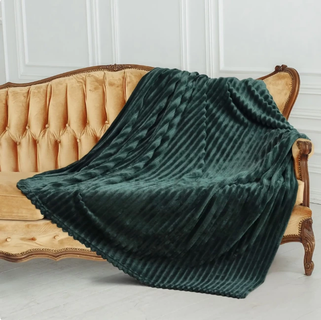 Best Custom Scarf & Blanket Manufacturers: An Honest Comparison for B2B Buyers