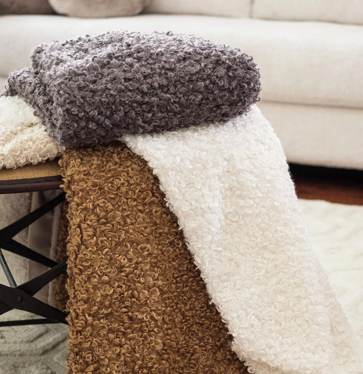 Top Custom Blanket Suppliers Compared: B2BBuyer's Guide